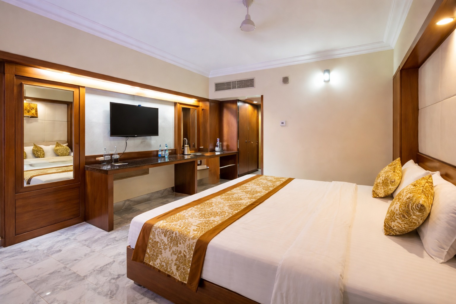 Executive Room — alternate angle
