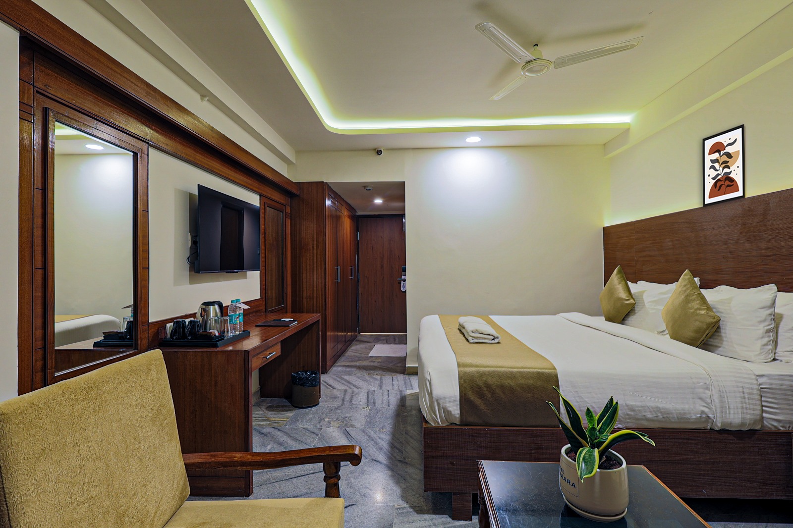 Superior room with seating area